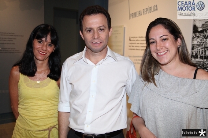Adriana Hortencio, Antonio Vidal e Camila Coutinho
